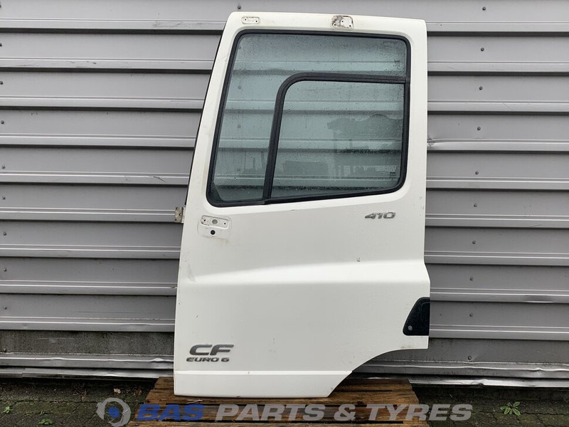 DAF CF (Meerdere types) - Door and parts for Truck: picture 1 DAF CF (Meerdere types) - Door and parts for Truck: picture 1