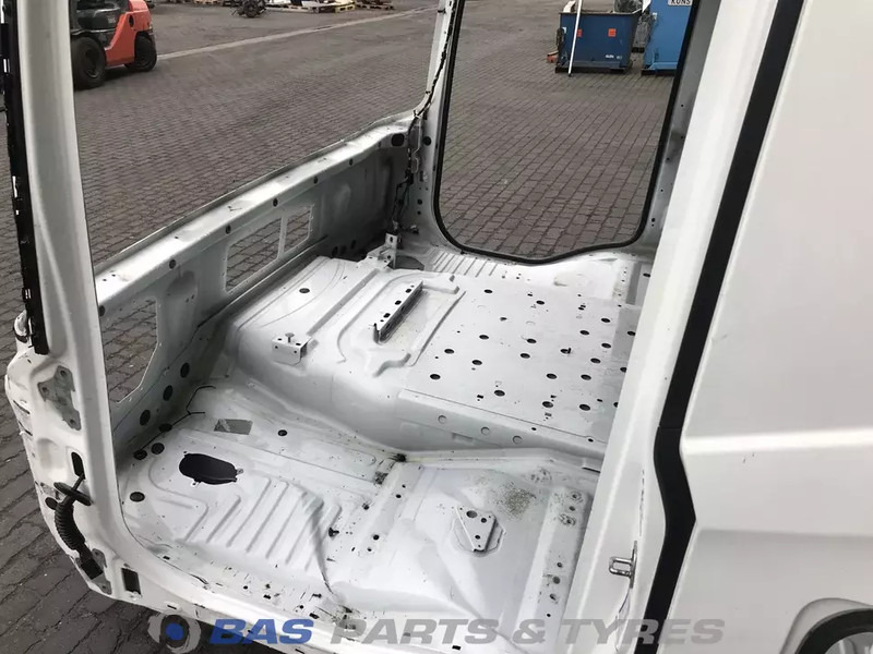 DAF XF G2 DAF Sleeper High Cab L2H2 2196969 - Cab and interior for Truck: picture 5 DAF XF G2 DAF Sleeper High Cab L2H2 2196969 - Cab and interior for Truck: picture 5