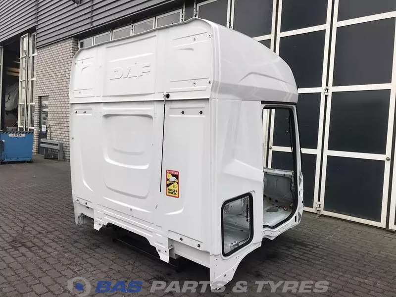 DAF XF G2 DAF Sleeper High Cab L2H2 2196969 - Cab and interior for Truck: picture 4 DAF XF G2 DAF Sleeper High Cab L2H2 2196969 - Cab and interior for Truck: picture 4