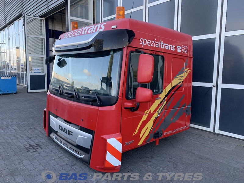 DAF XF106 - Cab and interior for Truck: picture 1 DAF XF106 - Cab and interior for Truck: picture 1