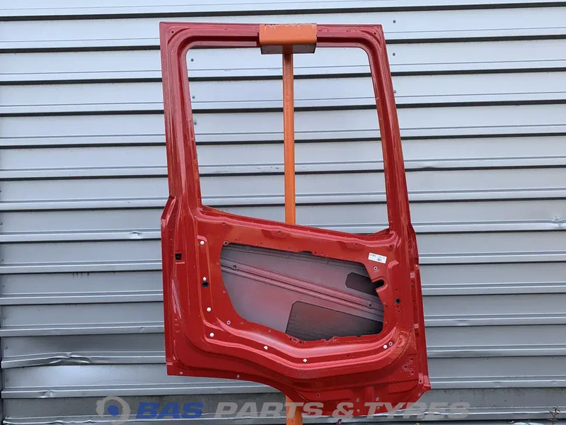 DAF XG - Door and parts for Truck: picture 2 DAF XG - Door and parts for Truck: picture 2