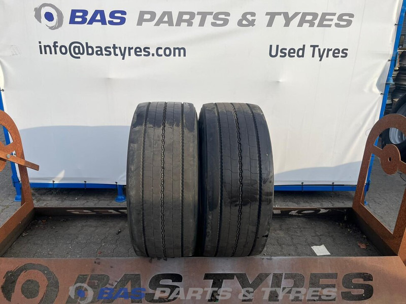 Firestone Firestone 385/65R22.5 FS422+ 160 K M+S 3PMSF gebruikte set - Tire for Truck: picture 1 Firestone Firestone 385/65R22.5 FS422+ 160 K M+S 3PMSF gebruikte set - Tire for Truck: picture 1
