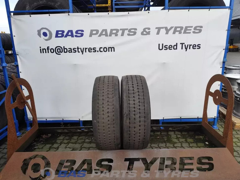 Goodyear Goodyear 315/60R22.5 KMax S Gen-2 154/148 M+S 3PMSF gebruikte set - Tire for Truck: picture 1 Goodyear Goodyear 315/60R22.5 KMax S Gen-2 154/148 M+S 3PMSF gebruikte set - Tire for Truck: picture 1