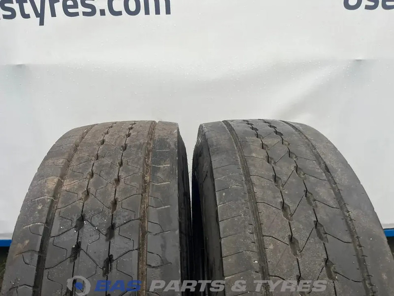 Goodyear Goodyear 315/70R22.5 156/150 M+S 3PMSF gebruikte set - Tire for Truck: picture 2 Goodyear Goodyear 315/70R22.5 156/150 M+S 3PMSF gebruikte set - Tire for Truck: picture 2