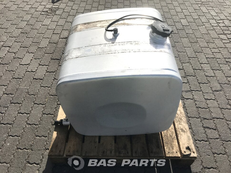 MAN - Fuel tank for Truck: picture 4 MAN - Fuel tank for Truck: picture 4