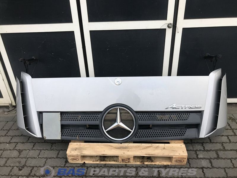 Mercedes-Benz Actros MP4 Frontklep Mercedes A 960 750 15 67 - Grill for Truck: picture 1 Mercedes-Benz Actros MP4 Frontklep Mercedes A 960 750 15 67 - Grill for Truck: picture 1
