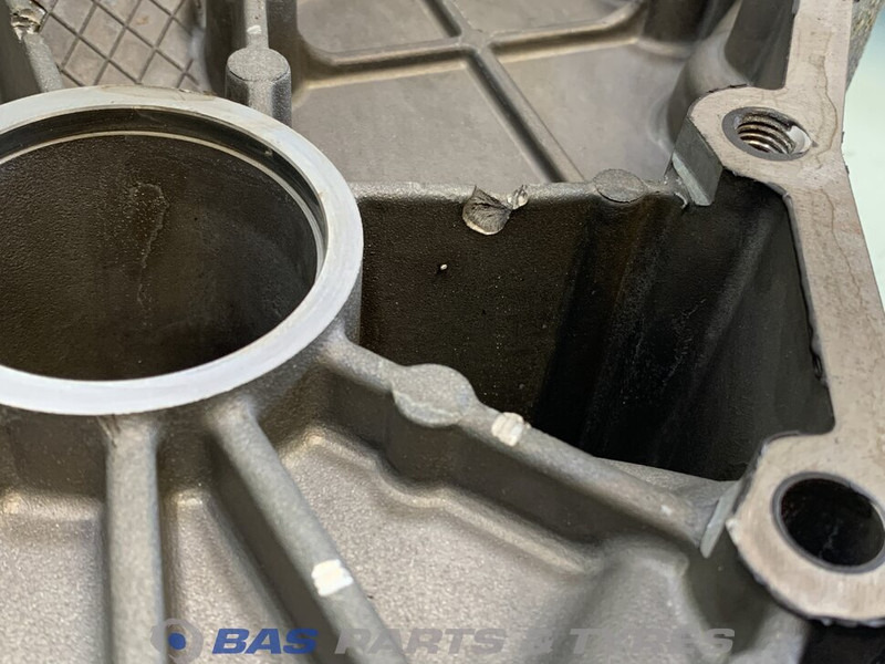 Mercedes-Benz Vliegwielhuis Mercedes A 936 010 45 37 - Flywheel for Truck: picture 4 Mercedes-Benz Vliegwielhuis Mercedes A 936 010 45 37 - Flywheel for Truck: picture 4