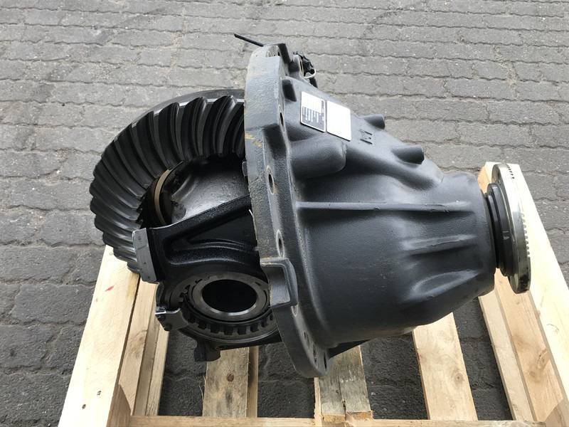 Meritor Differentieel Volvo RSS1344E P13170-E - Differential gear for Truck: picture 3 Meritor Differentieel Volvo RSS1344E P13170-E - Differential gear for Truck: picture 3