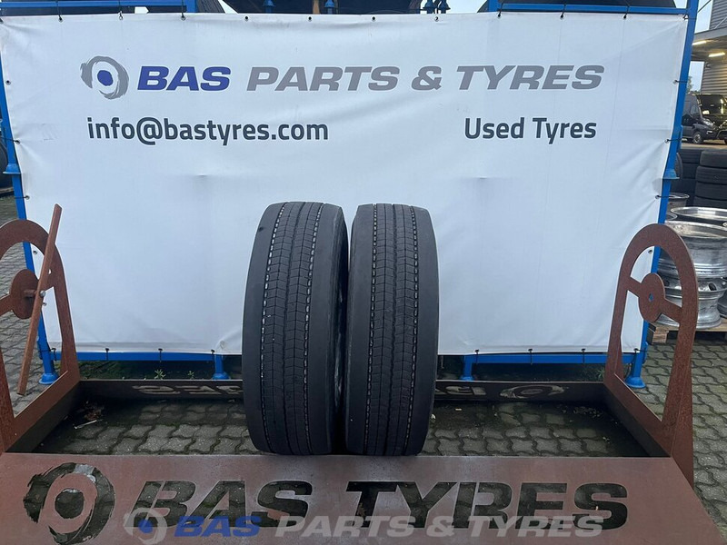 Michelin Michelin 315/70R22.5 X MULTI Z 156/150 M+S 3PMSF gebruikte set - Tire for Truck: picture 1 Michelin Michelin 315/70R22.5 X MULTI Z 156/150 M+S 3PMSF gebruikte set - Tire for Truck: picture 1