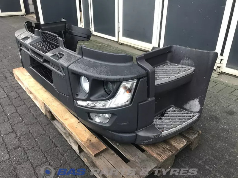 Renault D-Serie Bumper Renault 7482642303 - Bumper for Truck: picture 2 Renault D-Serie Bumper Renault 7482642303 - Bumper for Truck: picture 2