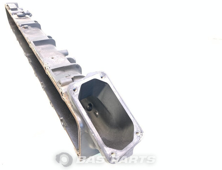 Renault Inlaatspruitstuk Renault 7422117604 - Intake manifold for Truck: picture 3 Renault Inlaatspruitstuk Renault 7422117604 - Intake manifold for Truck: picture 3