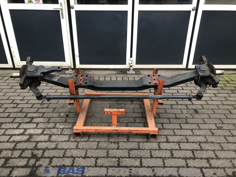 Renault  - Front axle for Truck: picture 1 Renault  - Front axle for Truck: picture 1