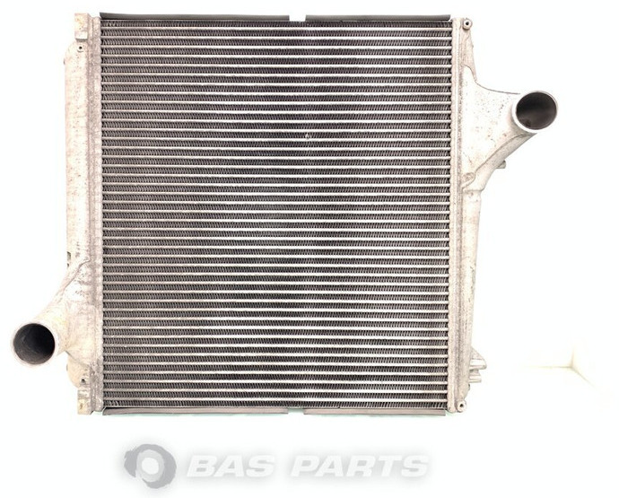Renault - Intercooler for Truck: picture 1 Renault - Intercooler for Truck: picture 1