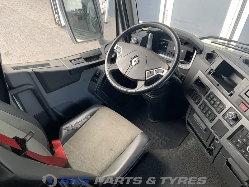 Renault T-Serie Renault Sleeper Cab L2H2 7482119175 - Cab and interior for Truck: picture 5 Renault T-Serie Renault Sleeper Cab L2H2 7482119175 - Cab and interior for Truck: picture 5