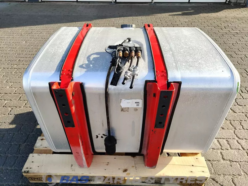 Scania Brandstoftank Scania 400 Liter 1878319 - Fuel tank for Truck: picture 3 Scania Brandstoftank Scania 400 Liter 1878319 - Fuel tank for Truck: picture 3