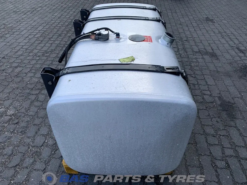 Scania Brandstoftank Scania 600 Liter 1790948 - Fuel tank for Truck: picture 4 Scania Brandstoftank Scania 600 Liter 1790948 - Fuel tank for Truck: picture 4