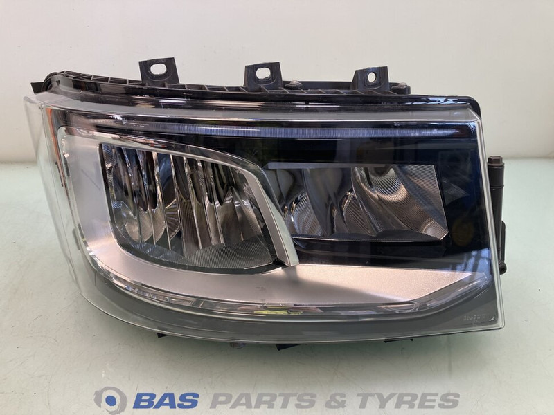 Scania Koplamp Rechts 2674391 - Headlight for Truck: picture 1 Scania Koplamp Rechts 2674391 - Headlight for Truck: picture 1
