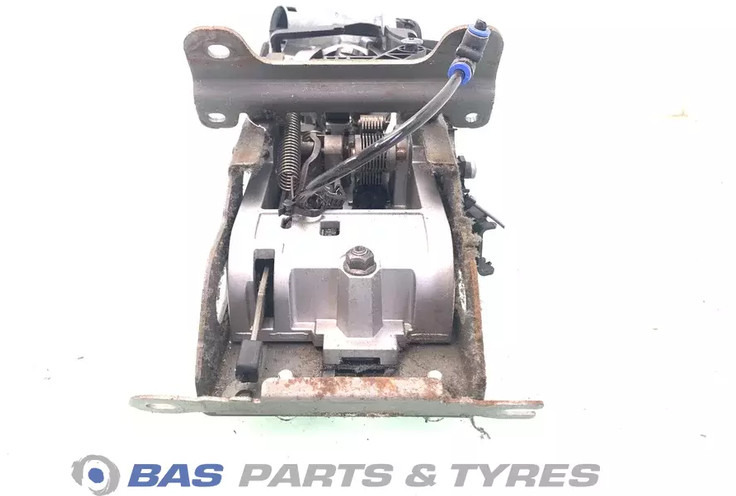 Scania Stuurkolom Scania 2675008 - Steering column for Truck: picture 2 Scania Stuurkolom Scania 2675008 - Steering column for Truck: picture 2