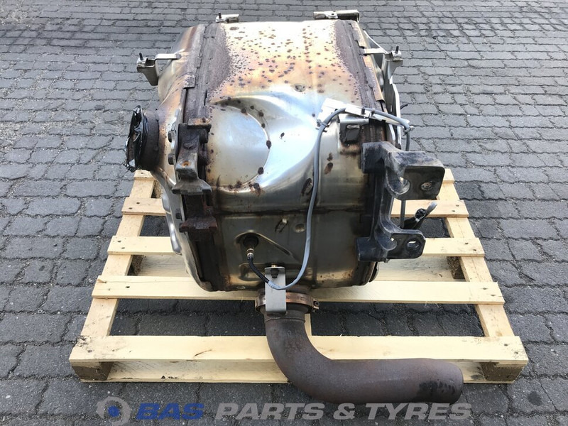 Scania Uitlaatdemper Scania 2521074 - Muffler/ Exhaust system for Truck: picture 2 Scania Uitlaatdemper Scania 2521074 - Muffler/ Exhaust system for Truck: picture 2
