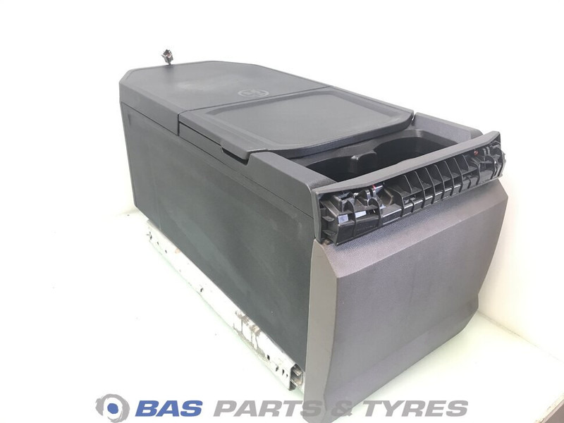 DAF XF G2 Koelkast DAF 35 Liter 2318729 - Spare parts for Truck: picture 1 DAF XF G2 Koelkast DAF 35 Liter 2318729 - Spare parts for Truck: picture 1