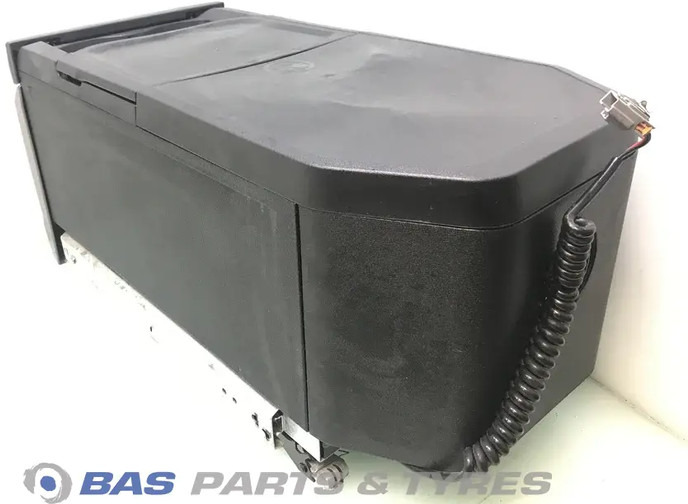DAF XF G2 Koelkast DAF 35 Liter 2318729 - Spare parts for Truck: picture 3 DAF XF G2 Koelkast DAF 35 Liter 2318729 - Spare parts for Truck: picture 3