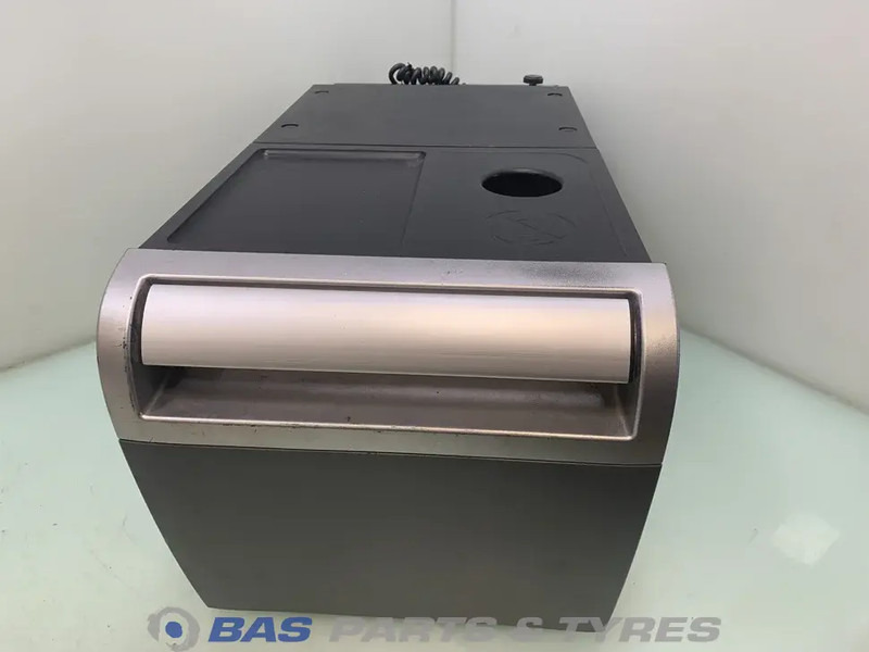 DAF XF106 Koelkast DAF 40 Liter 1845851 - Spare parts for Truck: picture 3 DAF XF106 Koelkast DAF 40 Liter 1845851 - Spare parts for Truck: picture 3