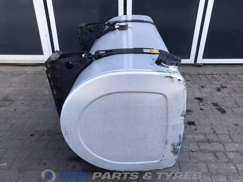 Volvo Brandstoftank Volvo 610 Liter G0000172 - Fuel tank for Truck: picture 3 Volvo Brandstoftank Volvo 610 Liter G0000172 - Fuel tank for Truck: picture 3