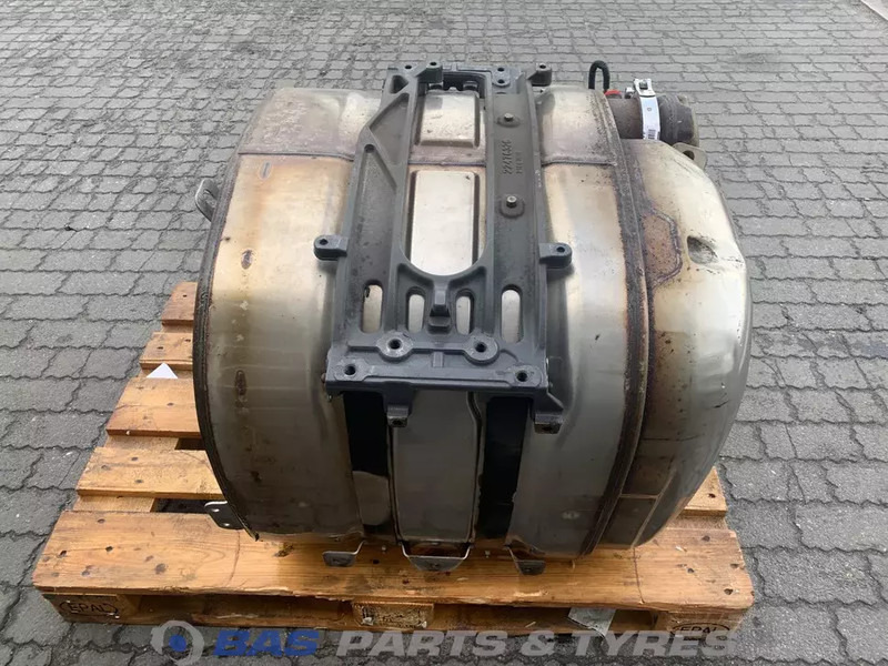 Volvo FH4 Uitlaatdemper Volvo 22495989 - Muffler for Truck: picture 3 Volvo FH4 Uitlaatdemper Volvo 22495989 - Muffler for Truck: picture 3