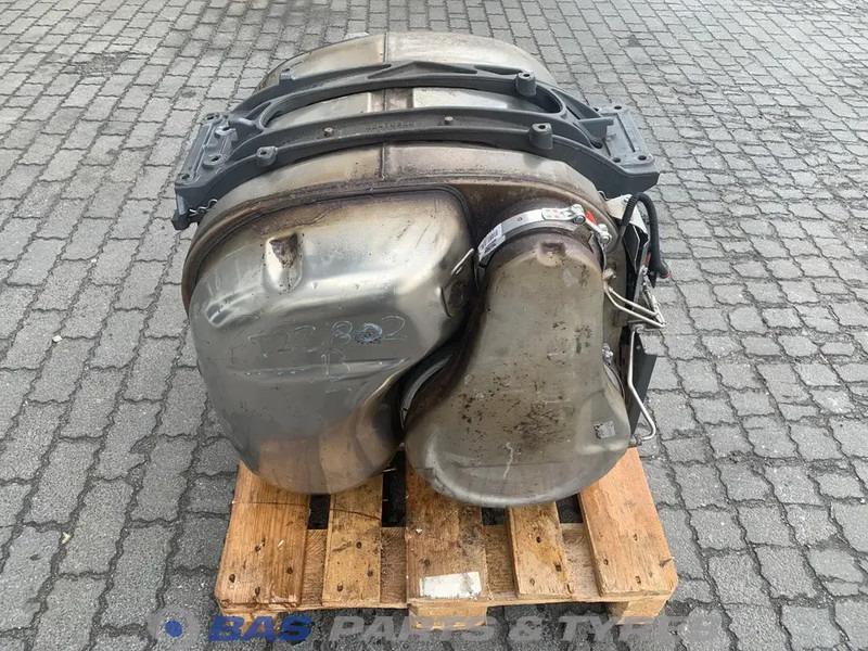 Volvo FH4 Uitlaatdemper Volvo 22495989 - Muffler for Truck: picture 2 Volvo FH4 Uitlaatdemper Volvo 22495989 - Muffler for Truck: picture 2
