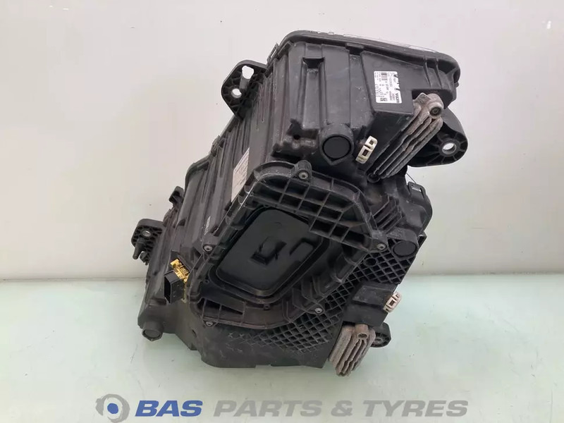 Volvo FH4B Koplamp Rechts 23752671 - Headlight for Truck: picture 3 Volvo FH4B Koplamp Rechts 23752671 - Headlight for Truck: picture 3