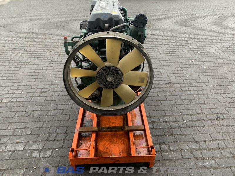 Volvo FM2 Motor Volvo D9B 300 85001290 - Engine for Truck: picture 4 Volvo FM2 Motor Volvo D9B 300 85001290 - Engine for Truck: picture 4