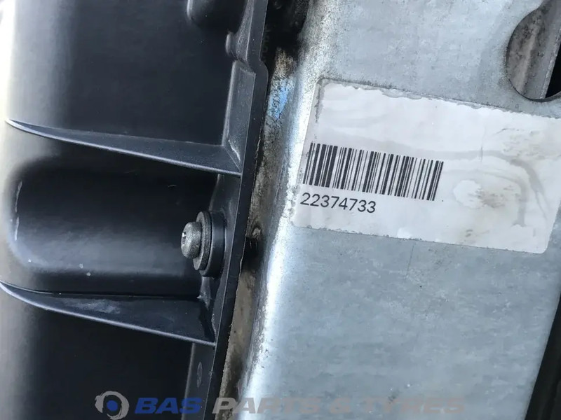 Volvo FM4 Koelerpakket Volvo D11K 330 K1 21649624 - Radiator for Truck: picture 3 Volvo FM4 Koelerpakket Volvo D11K 330 K1 21649624 - Radiator for Truck: picture 3