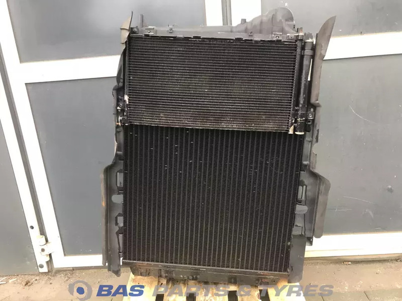 Volvo FM4 Koelerpakket Volvo D11K 450 K1 21649624 - Radiator for Truck: picture 2 Volvo FM4 Koelerpakket Volvo D11K 450 K1 21649624 - Radiator for Truck: picture 2