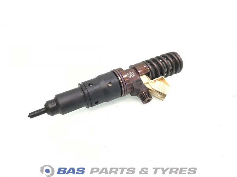 Volvo - Fuel filter for Truck: picture 1 Volvo - Fuel filter for Truck: picture 1