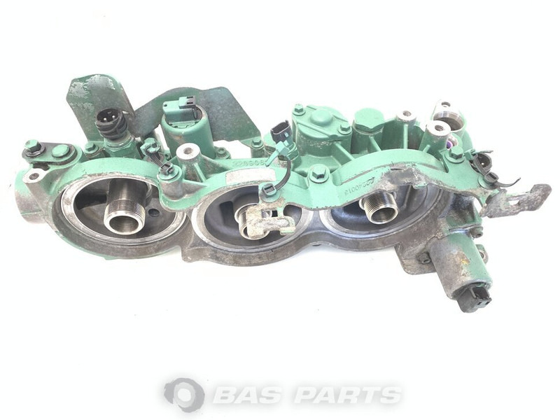 Volvo Oliefilterhuis Volvo 22099477 - Oil filter for Truck: picture 2 Volvo Oliefilterhuis Volvo 22099477 - Oil filter for Truck: picture 2