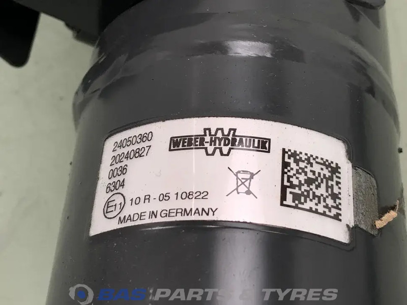 Volvo Stuurcilinder Volvo 22997017 - Steering for Truck: picture 4 Volvo Stuurcilinder Volvo 22997017 - Steering for Truck: picture 4