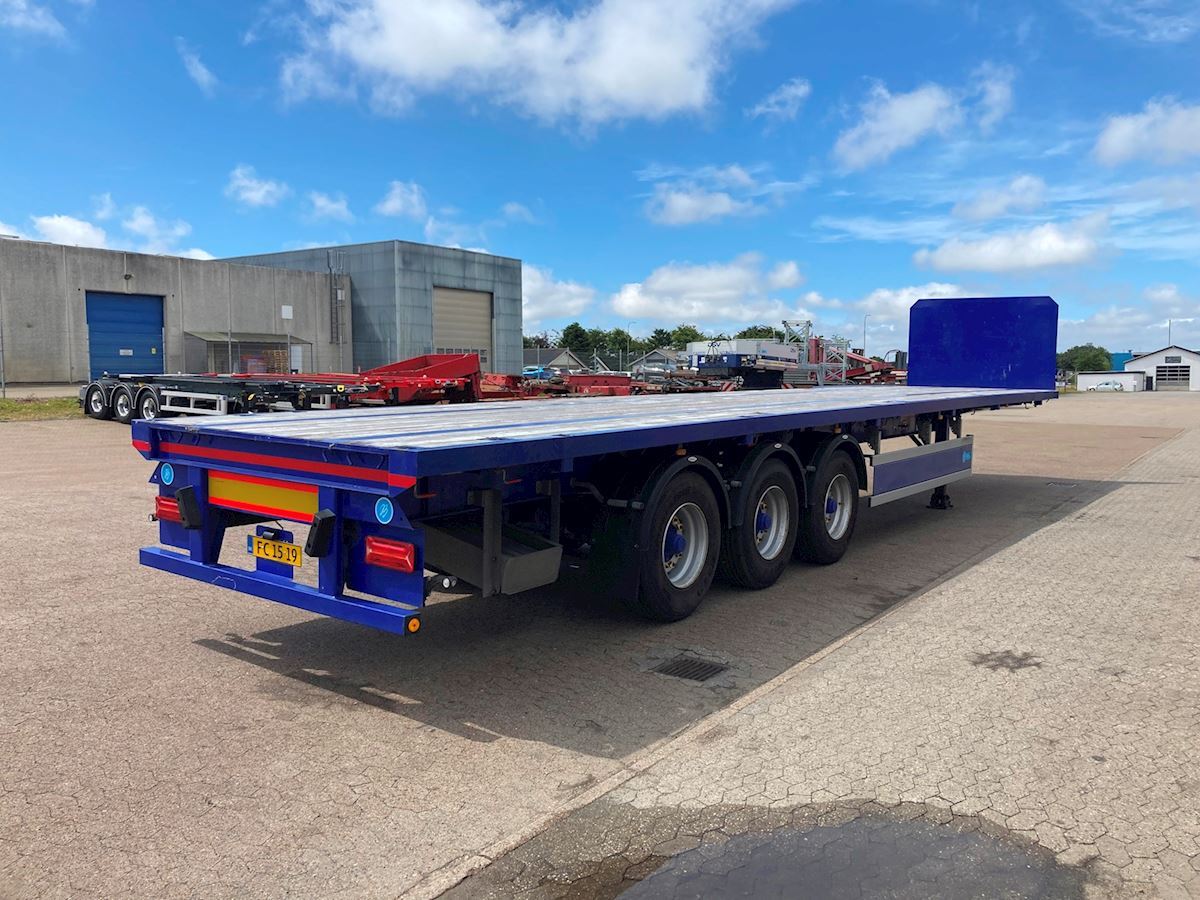 Dennison - Dropside/ Flatbed semi-trailer: picture 5 Dennison - Dropside/ Flatbed semi-trailer: picture 5