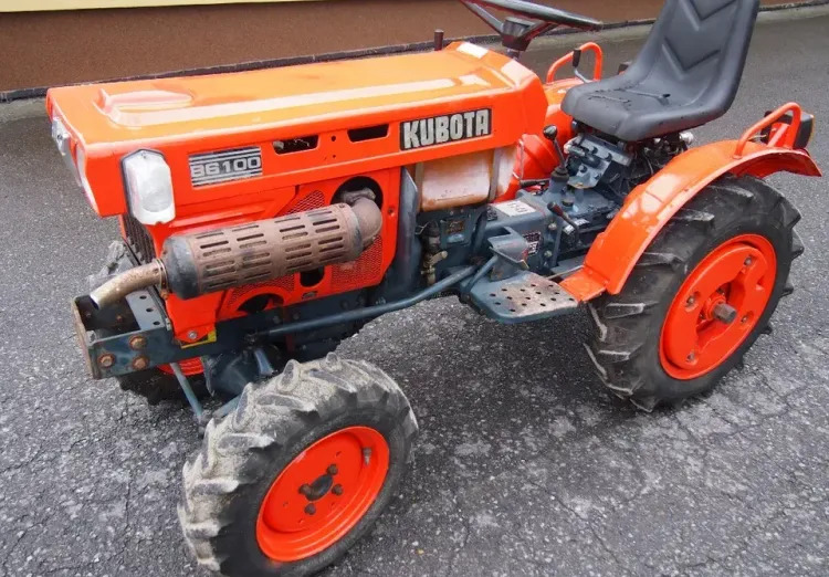 Ciągnik Kubota B6100 1995 4x4 - Farm tractor: picture 2 Ciągnik Kubota B6100 1995 4x4 - Farm tractor: picture 2