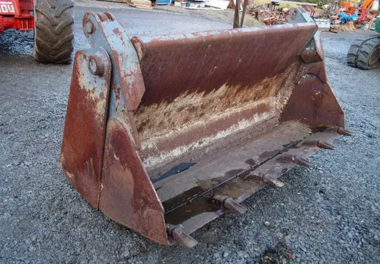 Łyżka do ładowarki otwierana hydraulicznie 2,1m - Loader bucket: picture 3 Łyżka do ładowarki otwierana hydraulicznie 2,1m - Loader bucket: picture 3