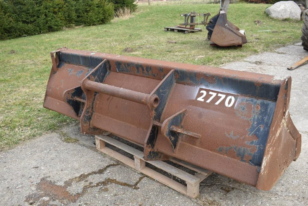 Łyżki do ładowarki CAT , JCB, CASE, SCORPION,KRAME - Bucket for Construction machinery: picture 2 Łyżki do ładowarki CAT , JCB, CASE, SCORPION,KRAME - Bucket for Construction machinery: picture 2