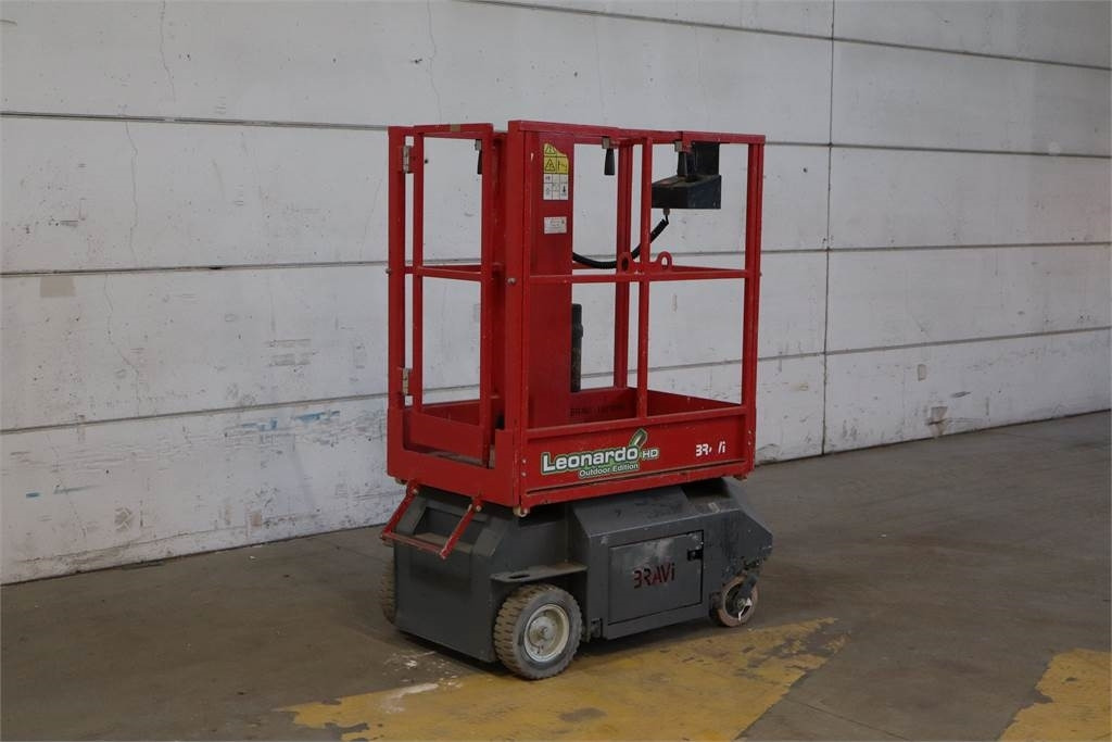 Bravi Lui Mini HD - new batteries - Vertical mast lift: picture 3 Bravi Lui Mini HD - new batteries - Vertical mast lift: picture 3