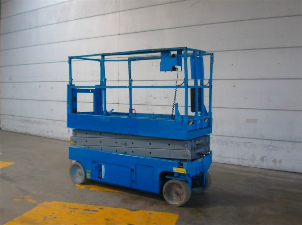Genie GS2032 - Scissor lift: picture 2 Genie GS2032 - Scissor lift: picture 2