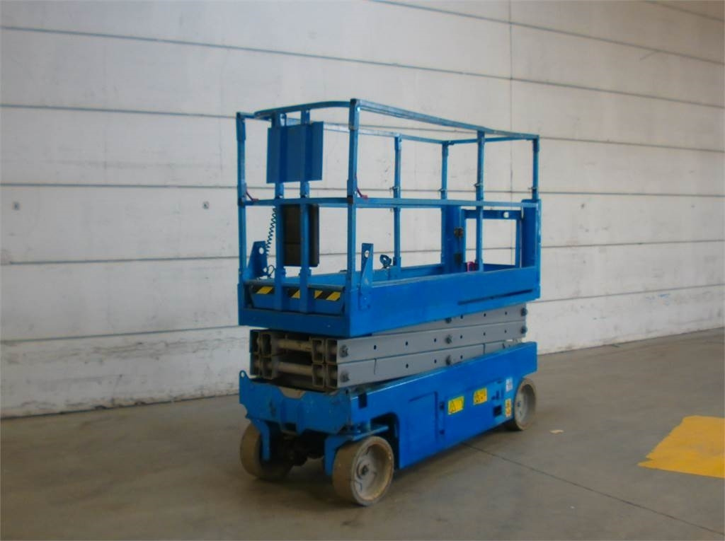 Genie GS2032 - Scissor lift: picture 4 Genie GS2032 - Scissor lift: picture 4