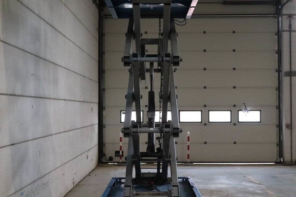 Scissor lift Genie GS2046: picture 8