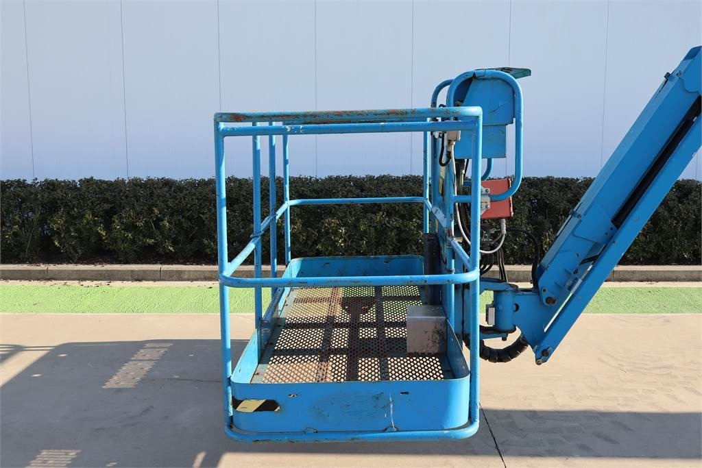 Telescopic boom Genie S85: picture 11