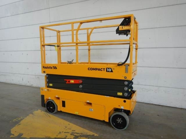 Haulotte Compact 10 N AE  - Scissor lift: picture 3 Haulotte Compact 10 N AE  - Scissor lift: picture 3