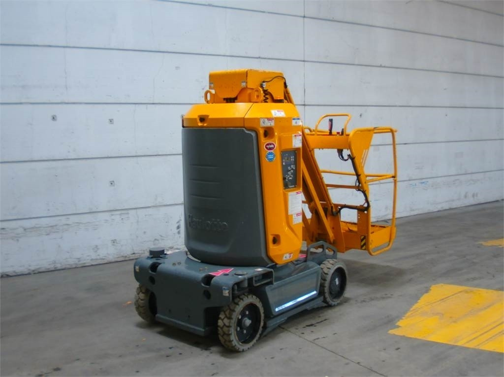 Haulotte STAR 10  - Vertical mast lift: picture 4 Haulotte STAR 10  - Vertical mast lift: picture 4