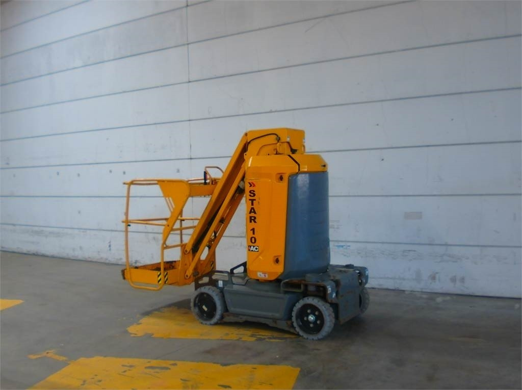 Haulotte STAR 10 - Vertical mast lift: picture 3 Haulotte STAR 10 - Vertical mast lift: picture 3