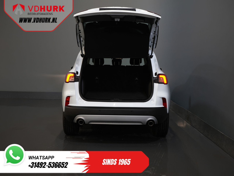 Ford Kuga 2.5 PHEV 225 pk Titanium Navi/ Carplay/ Stoelverw./ Stuurverw./ Camera/ PDC/ Climate - SUV: picture 5 Ford Kuga 2.5 PHEV 225 pk Titanium Navi/ Carplay/ Stoelverw./ Stuurverw./ Camera/ PDC/ Climate - SUV: picture 5