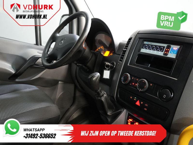 Mercedes-Benz Sprinter 313 2.2 CDI L2H2 € 10.164 Incl. BTW BPM VRIJ! Combi/ 9 Persoons/ Kombi/ 9P/ Airco/ Rolstoellift - Minibus, Passenger van: picture 3 Mercedes-Benz Sprinter 313 2.2 CDI L2H2 € 10.164 Incl. BTW BPM VRIJ! Combi/ 9 Persoons/ Kombi/ 9P/ Airco/ Rolstoellift - Minibus, Passenger van: picture 3